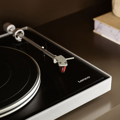 LENCO L-455BK - Record player with visible belt drive, brushed aluminium frame and Ortofon 2M RED cartridge - Black